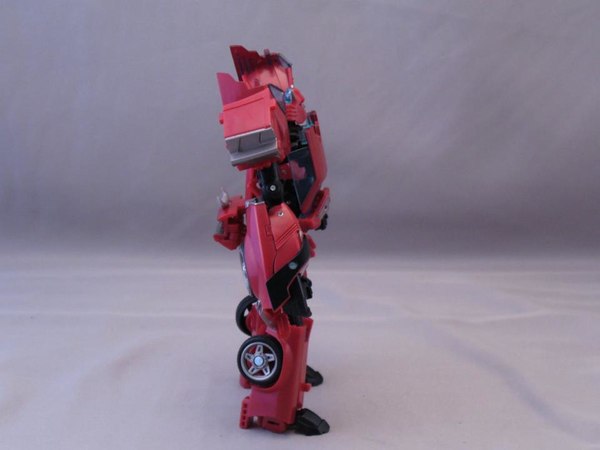 Transformers Generations GDO Cliffjumper Video Review  Images  (9 of 25)